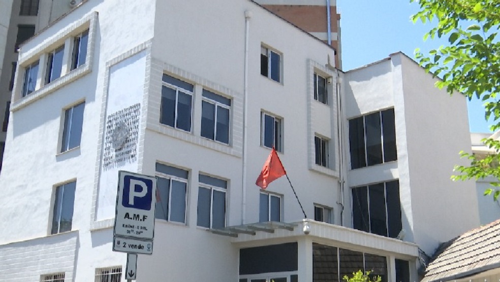 Platforma te reja tregtimi pervec Burses, cfare parashikon rregullorja e AMF